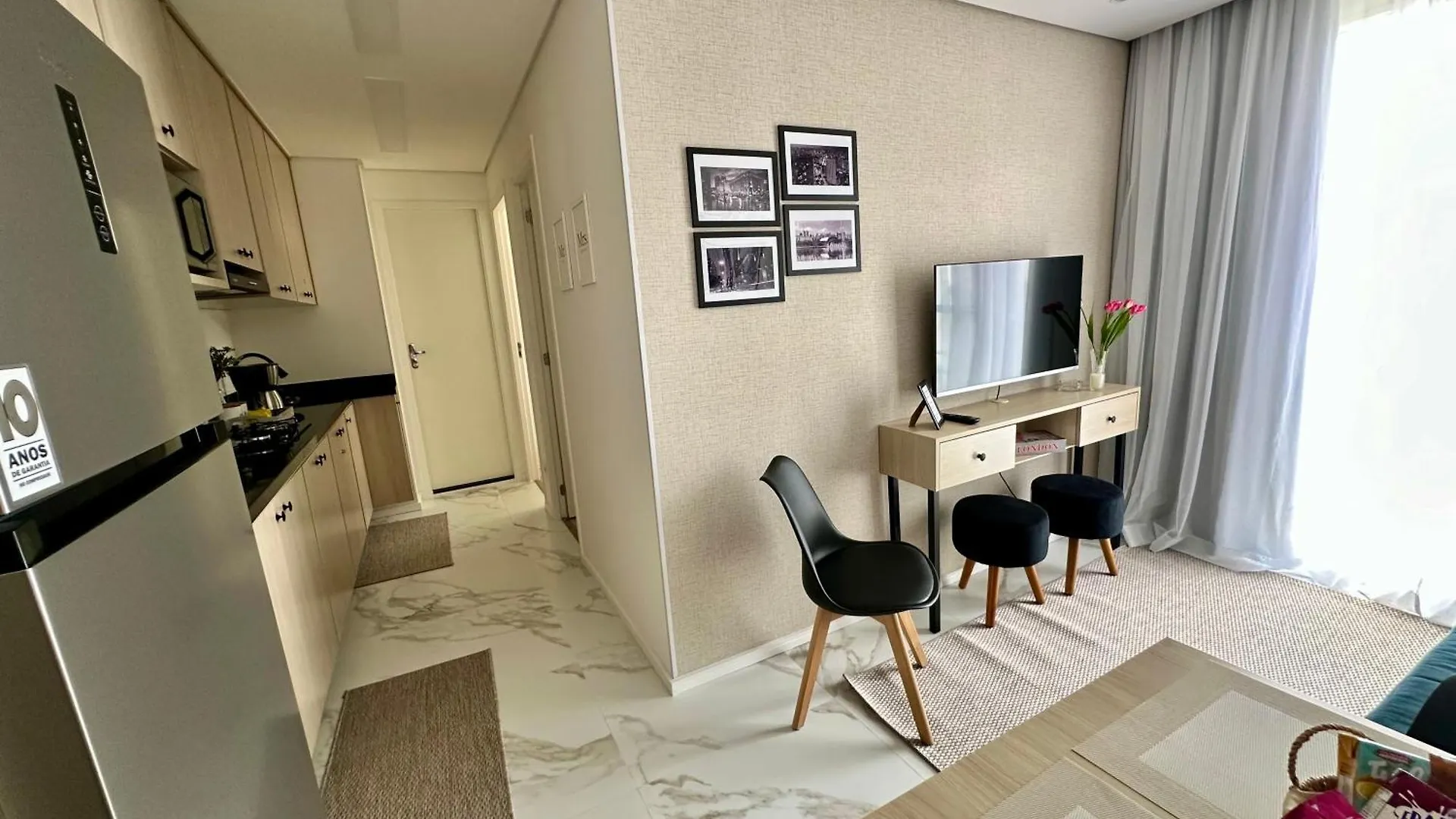 Apartamento Decorado Com Sacada No Polo Cultural E Eventos Da Cidade De Sao Paulo