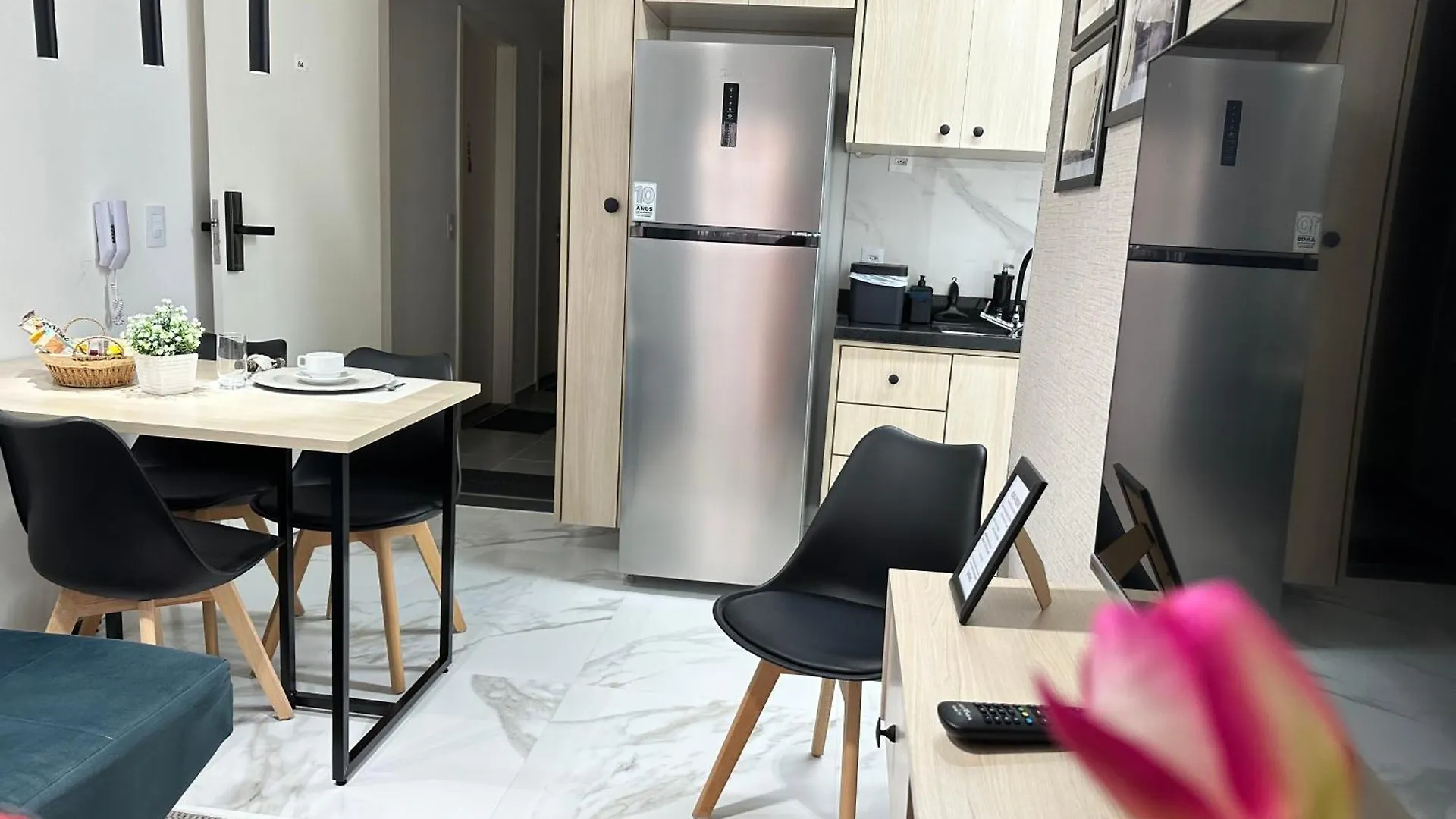 Apartamento Decorado Com Sacada No Polo Cultural E Eventos Da Cidade De Sao Paulo Brazil
