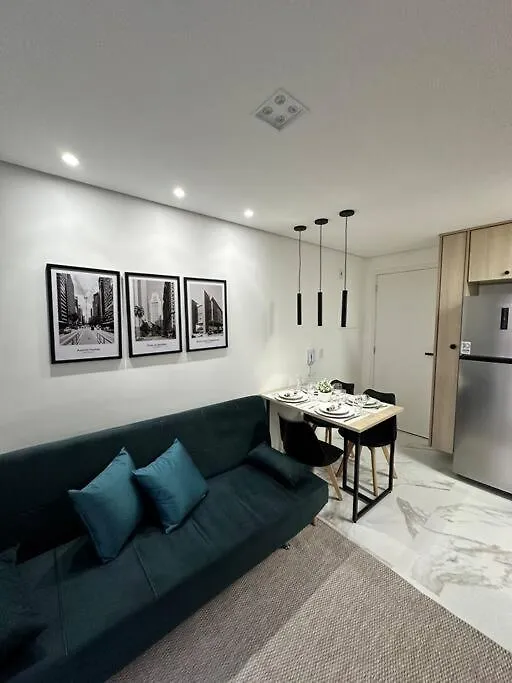 Apartment Apartamento Decorado Com Sacada No Polo Cultural E Eventos Da Cidade De Sao Paulo Brazil