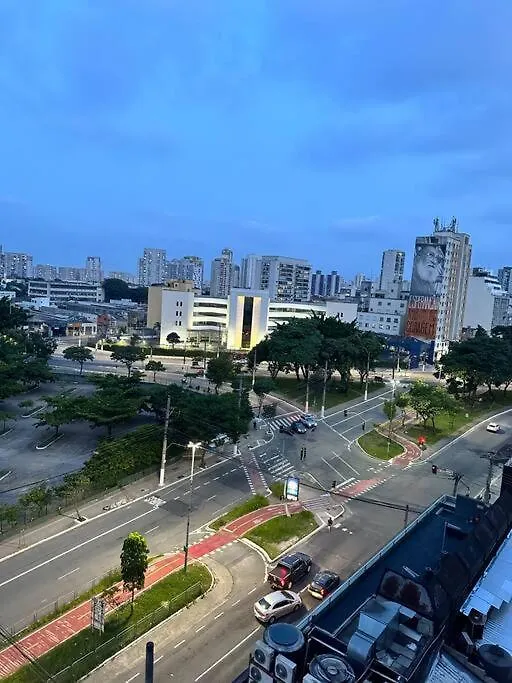 Apartamento Decorado Com Sacada No Polo Cultural E Eventos Da Cidade De Sao Paulo