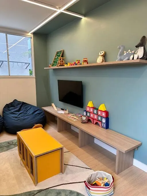 Apartamento Decorado Com Sacada No Polo Cultural E Eventos Da Cidade De Sao Paulo 0*,
