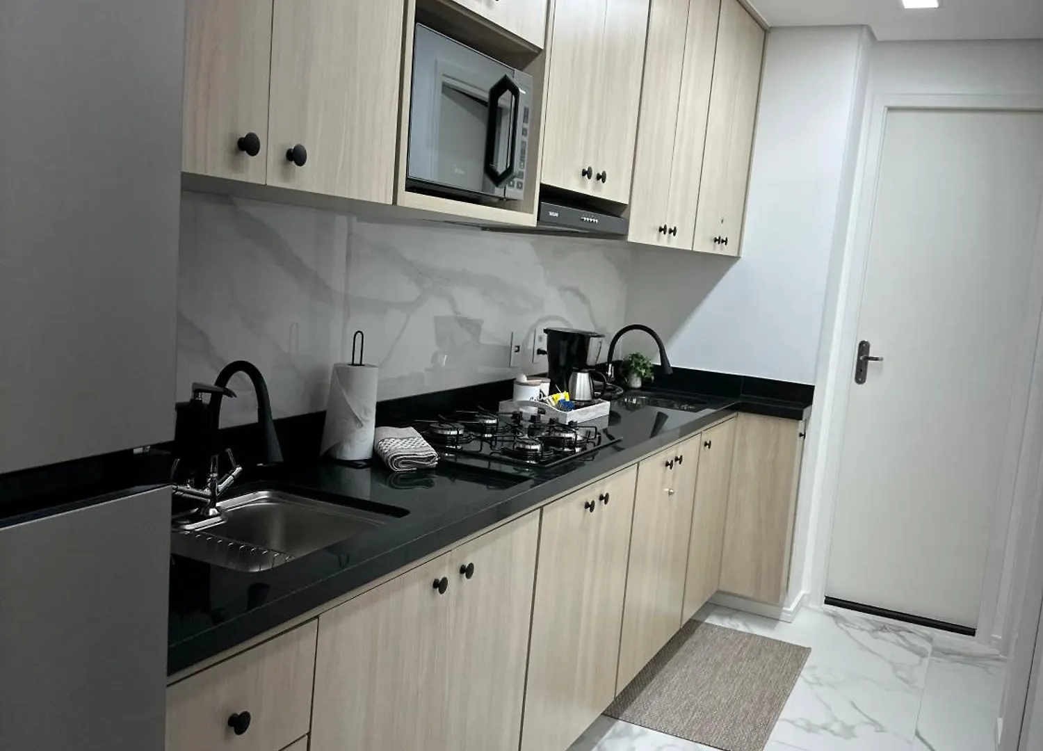 Apartamento Decorado Com Sacada No Polo Cultural E Eventos Da Cidade De Sao Paulo Apartment